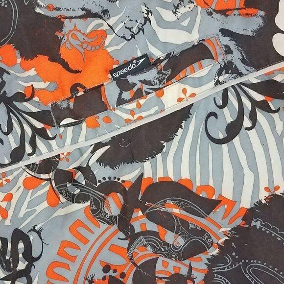 Speedo Swim Trunks  Size 36 - Picture 7 of 9